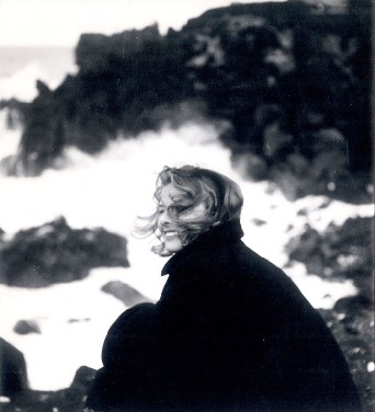 ©Federico Patellani. " Ingrid Bergman durante el rodaje de Stromboli ". 1949. 